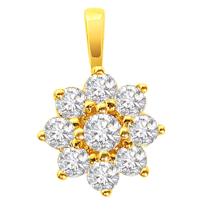Buy Flower Shape Diamond Pendants, Luxurious Diamond Flower Surat Diamond